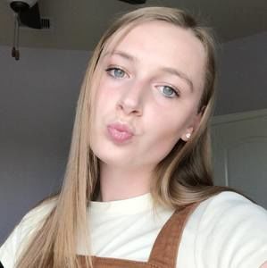 Meet your Posher, Hailey